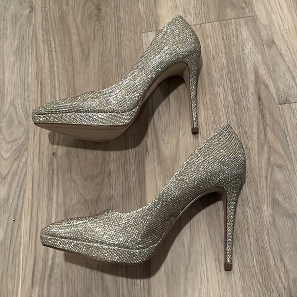 💕 NWOT Jessica Simpson Heels - Picture 3 of 6